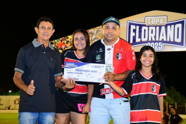 Estádio lotado e decisão acirrada marcam grande final da Copa Floriano 2025(Imagem:Secom)