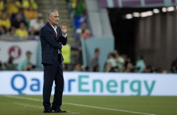 Tite em Brasil 1 x 0 Suíça: técnico vai fazer alterações para a partida contra Camarões.(Imagem:Lucas Figueiredo/CBF)