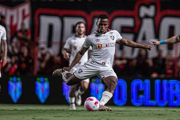  Fluminense perdeu sua força após a saída de Arias.(Imagem: Marcelo Gonçalves / Fluminense FC )