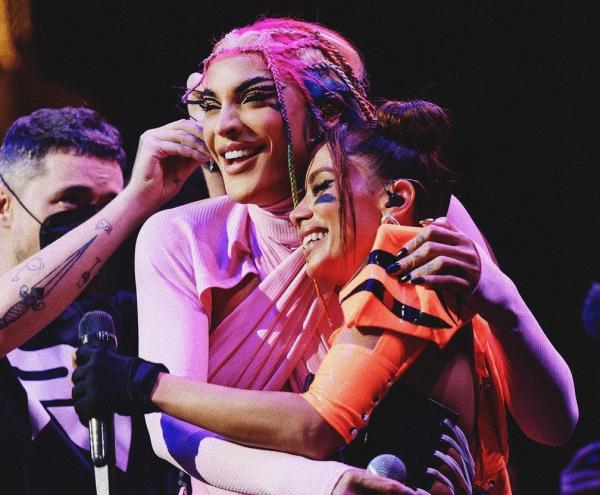 Pabllo Vittar revela feat com Anitta(Imagem:Reprodução)