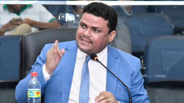 Vereador João Neto defende a criação da Guarda Civil Municipal de Floriano.(Imagem:CMF)