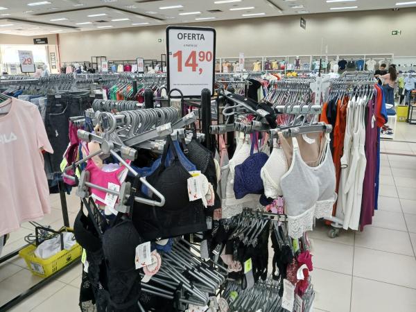  Armaz&eacute;m Para&iacute;ba de Floriano aposta em novidades e promo&ccedil;&otilde;es para o Dia das M&atilde;es(Imagem:FlorianoNews)