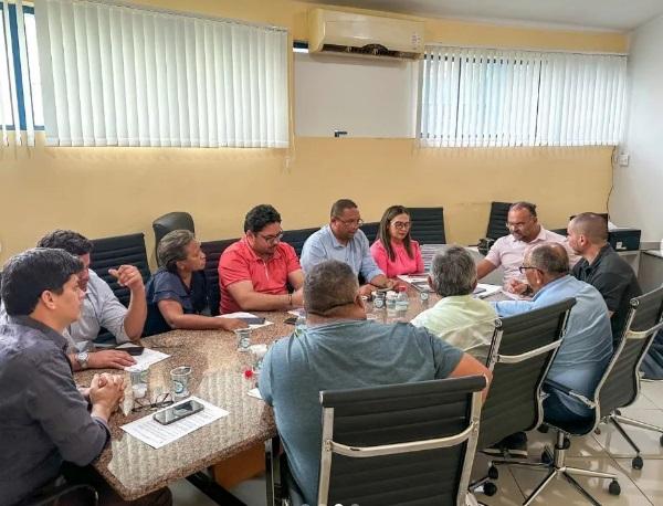 Câmara Municipal de Floriano debate organização dos trabalhos legislativos para o ano de 2024.(Imagem:Reprodução/Instagram)