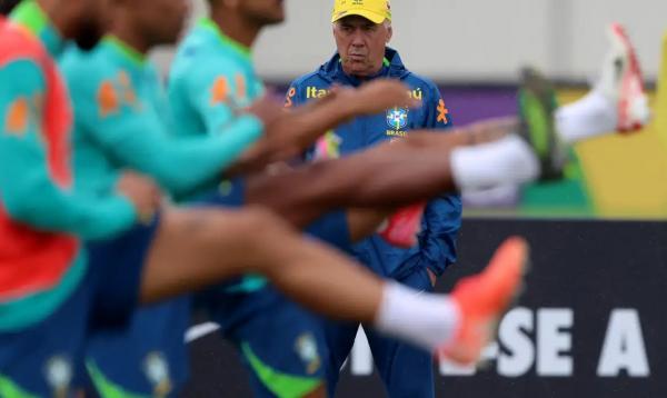 Brasil enfrenta Equador na estreia do italiano Carlo Ancelotti.(Imagem:REUTERS/Jorge Silva)