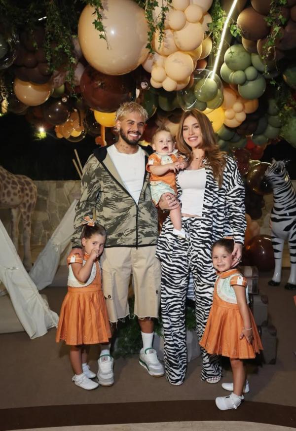 Após separação, Virginia Fonseca e Zé Felipe posam juntos nos 10 meses do caçula, José Leonardo(Imagem:Reprodução/Instagram)