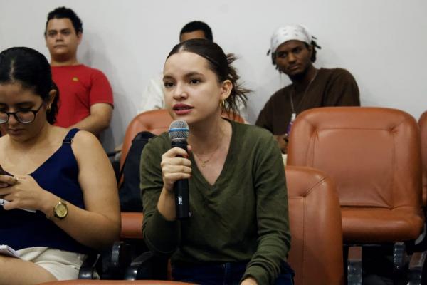 Tarsila Ribeiro &eacute; aluna do 3&ordm; per&iacute;do do curso de Jornalismo do campus Poeta Torquato Neto, em Teresina.(Imagem:Ascom Uespi)