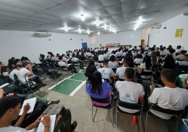 A iniciativa contempla as 25 escolas e os 13 municípios jurisdicionados à 10ª GRE.(Imagem:Divulgação)