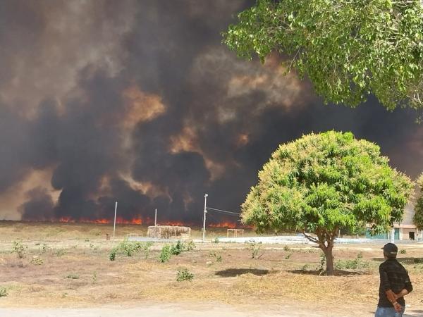 Incêndio destrói 7 mil hectares e ameaça Parque da Serra das Confusões.(Imagem:Reprodução)
