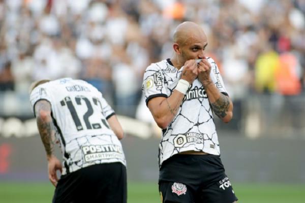 Graças ao desempenho em casa - o time não perdeu desde a volta da torcida aos estádios -, o Corinthians está perto de garantir a vaga direta na fase de grupos da próxima edição da(Imagem:Reprodução)