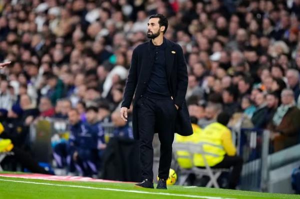 Vini Jr. sugere puni&ccedil;&otilde;es por atraso e recebe respaldo de Arbeloa no Real Madrid: 