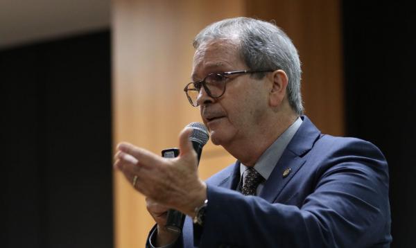Mauro Rabelo, secretário de Educação Básica do MEC.(Imagem:© Fabio Rodrigues-Pozzebom/ Agência Brasil)