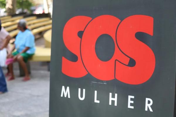 SOS mulher foi realizado no dia internacional da mulher em Teresina(Imagem:Isabela Leal)