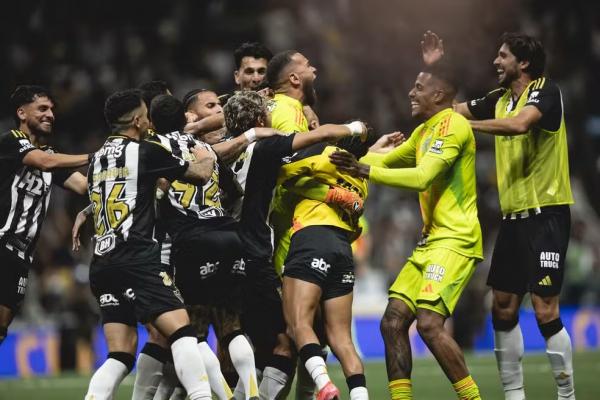 Everson comemora classificação do Atlético-MG nos pênaltis diante do Flamengo.(Imagem:Pedro Souza)