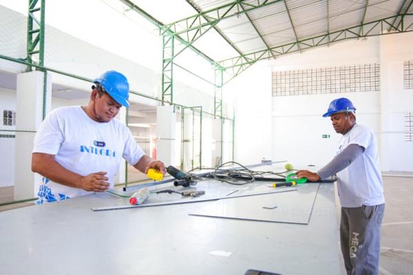 A visita reforça o compromisso do Governo do Estado com a melhoria da infraestrutura escolar em todas as regiões do Piauí.(Imagem:Letícia Santos)