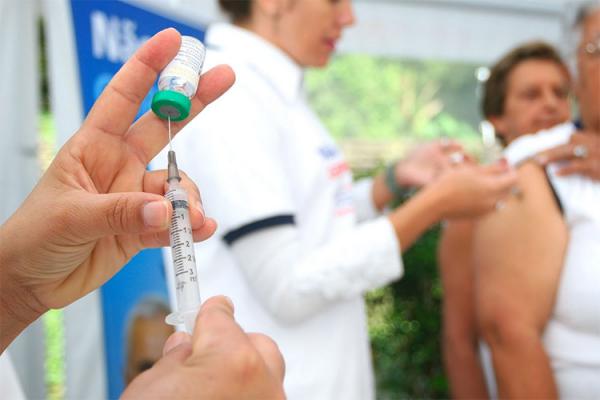 Anvisa libera compra de 6 milhões de doses da vacina chinesa(Imagem:Reprodução)