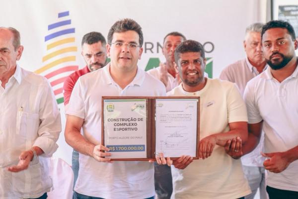 Porto Alegre do Piau&iacute; receber&aacute; escola com ?padr&atilde;o ouro? at&eacute; setembro, anuncia Rafael Fonteles(Imagem:Jo&atilde;o Allbert)