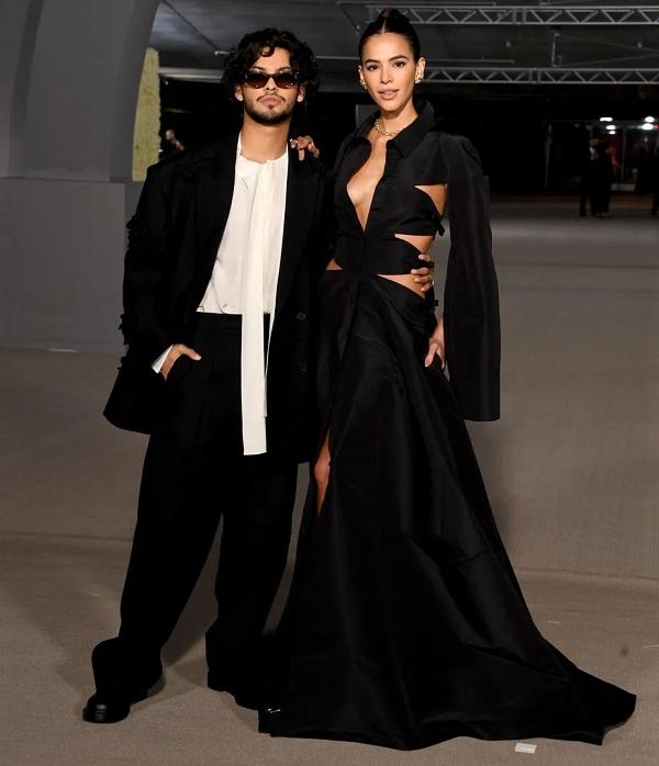 Xolo Maridueña e Bruna Marquezine(Imagem:Jon Kopaloff/Getty Images/AFP)