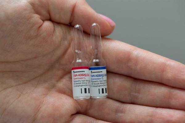 Covid-19: primeiro lote de vacina russa é liberado para a população(Imagem:Reprodução)