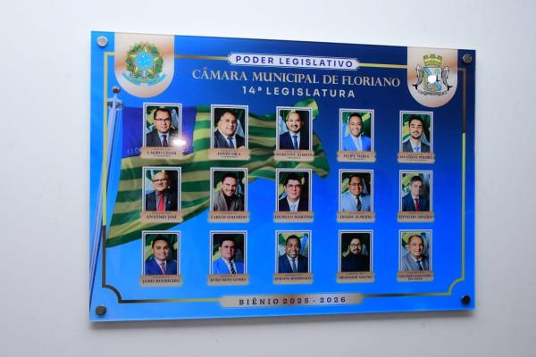 Câmara de Floriano entrega equipamentos em ação de modernização e transição digital(Imagem:CMF)