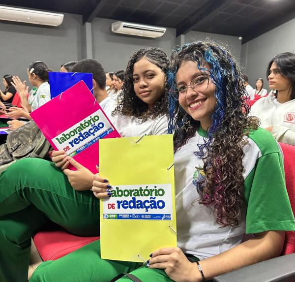 O Laboratório de Redação vai oferecer encontros presenciais todos os sábados, das 8h às 12h.(Imagem:Divulgação)