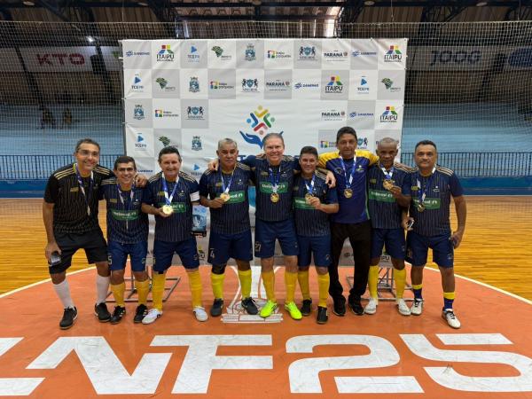 As equipes de futebol foram chefiadas pelo professor Antônio Neto, representante da Secepi.(Imagem:Divulgação)