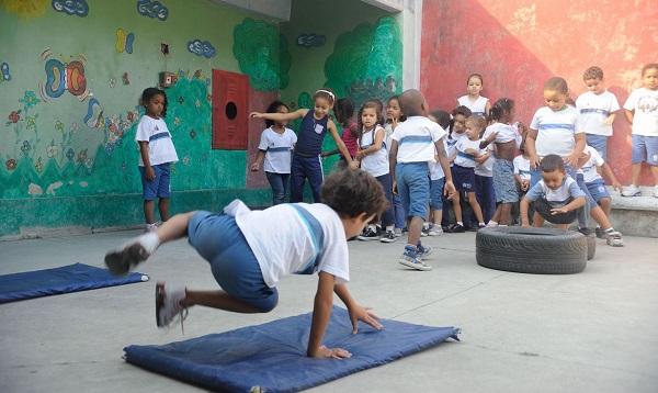Saúde mental de alunos e docentes também aparece entre problemas.(Imagem:Tânia Rêgo/Arquivo/Agência Brasil)