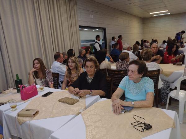 Lançamento de livro de Dom Augusto Rocha reúne grande público em Floriano.(Imagem:FlorianoNews)