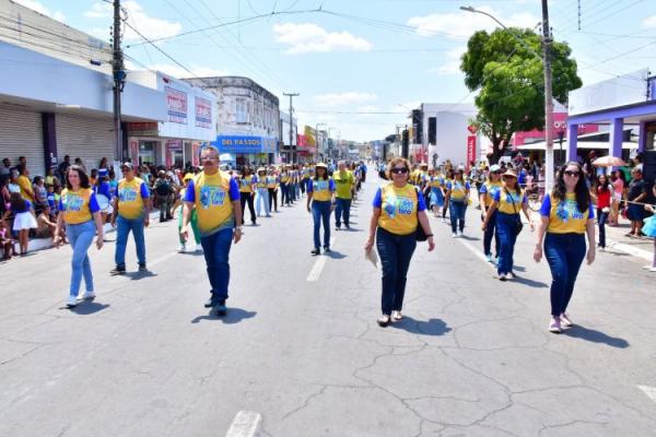 Desfile Cívico marca as comemorações pela Independência do Brasil em Floriano.(Imagem:Secom)