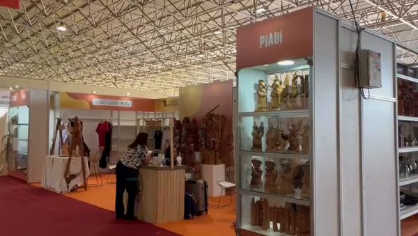 Sudarpi leva trabalhos de seis artes&atilde;os piauienses para o 21&ordm; Sal&atilde;o do Artesanato ? Ra&iacute;zes Brasileiras(Imagem: Ascom Sudarpi)