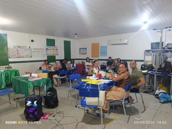 10&ordf; GRE realiza forma&ccedil;&atilde;o do PPAIC e intensifica a&ccedil;&otilde;es educacionais na regi&atilde;o de Floriano(Imagem:FlorianoNews)