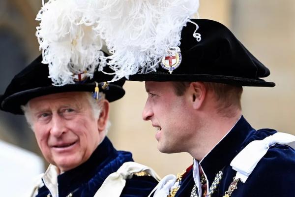 O príncipe Charles, herdeiro da coroa britânica, aceitou uma doação para sua fundação de um milhão de libras (cerca de R$ 6,3 milhões) da família Bin Laden, segundo o Sunday Times.(Imagem:Reprodução)