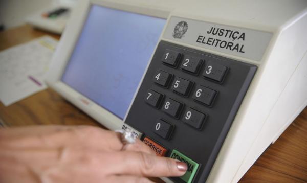 Senado fará debate sobre adiamento de eleições municipais.(Imagem:Fábio Pozzebom/Agência Brasil)