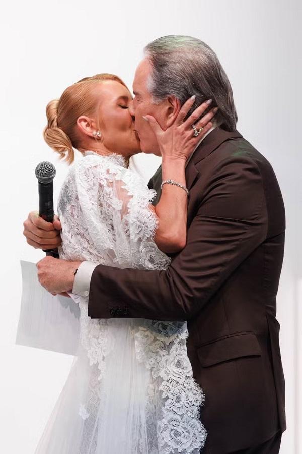 Roberto Justus e Ana Paula Siebert renovam votos de casamento.(Imagem:Manuela Scarpa/BrazilNews)