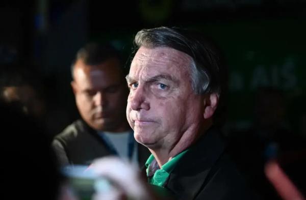 Bolsonaro: Ao longo de sua gestão, ex-presidente se recusou a informar se tomou a vacina contra a covid-19.(Imagem:Ton Molina/Bloomberg/Getty Images)