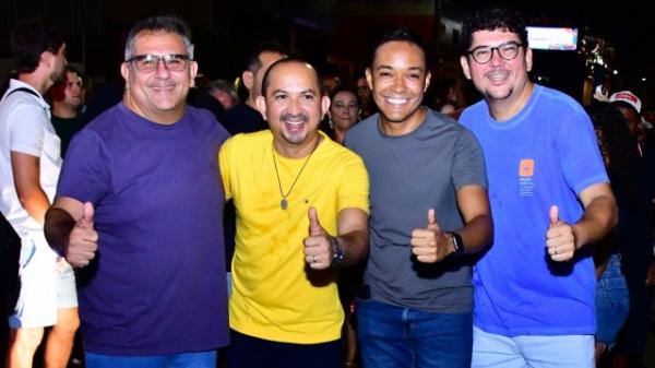 O presidente da C&acirc;mara, vereador Marcony Alisson, e demais vereadores representaram o Poder Legislativo.(Imagem:CMF)