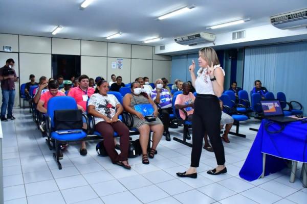 Prefeitura de Floriano e Sebrae iniciam a 2ª etapa de capacitação dos permissionários do Mercado Público Central.(Imagem:Secom)