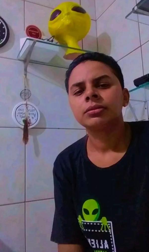 Joelma Figueiredo, de 23 anos, denuncia racismo e lesbofobia no litoral do Piauí.(Imagem:Joelma Figueiredo )