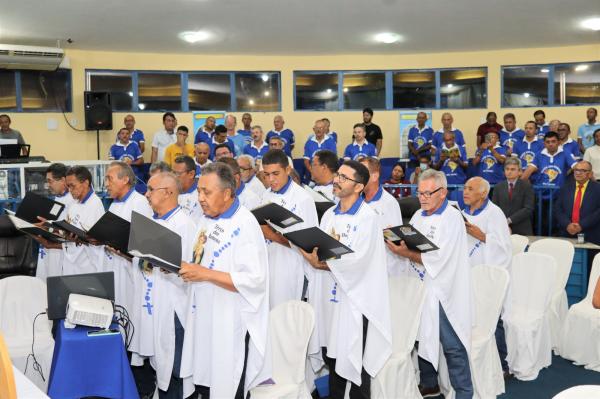 Câmara Municipal homenageia o Terço dos Homens Mãe Rainha com sessão solene.(Imagem:CMF)