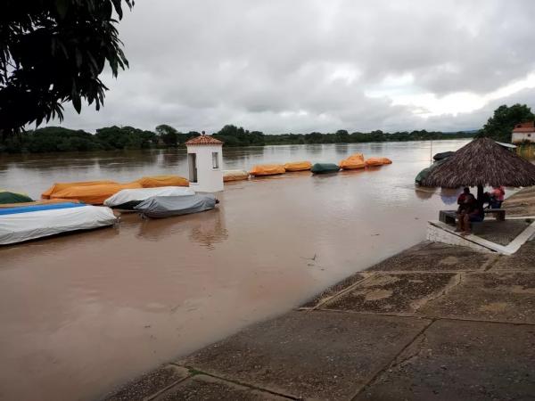 Rio Parnaíba, cais de Floriano, Sul do Piauí.(Imagem:Aparecida Santana/TV Clube)
