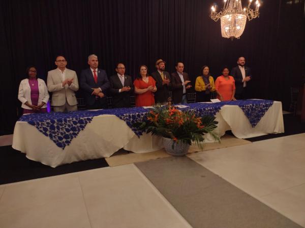 Rotary Club de Floriano Médio Parnaíba dá as boas-vindas à Nova Presidente em Solenidade Festiva(Imagem:FlorianoNews)