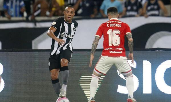 Botafogo recebe o Inter na abertura da 19ª rodada do Brasileiro.(Imagem:Vitor Silva/Botafogo/Direitos Reservados)