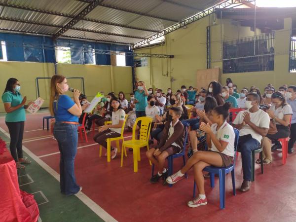 Escola Pequeno Príncipe realiza cerimônia de encerramento do ano letivo. (Imagem:FlorianoNews)