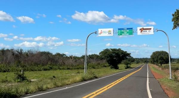 O Governo do Estado recuperou as rodovias que formam as Rotas do Paraíso e do Norte, reforçando a mobilidade turística.(Imagem:Ascom DER)