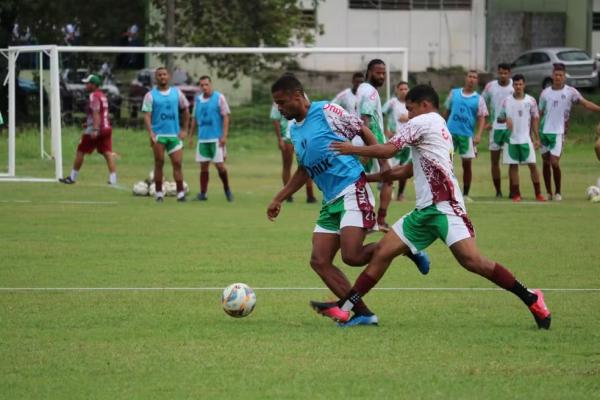 Fluminense-PI treina e deve repetir, contra o Oeirense, time que venceu o Corisabbá.(Imagem:Pablo Cavalcante)