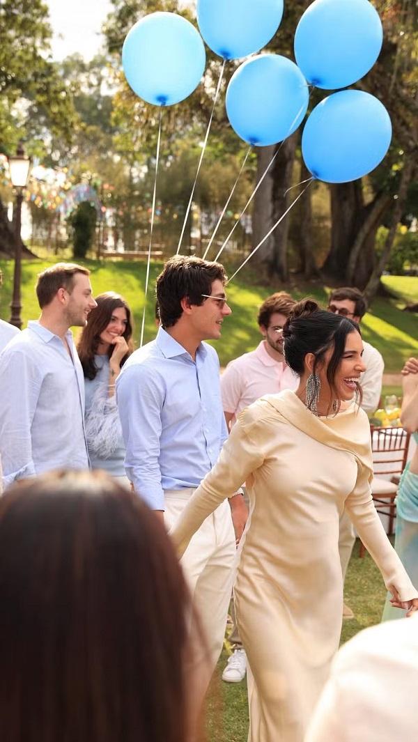 Mariana Rios e o economista João Luis Diniz D