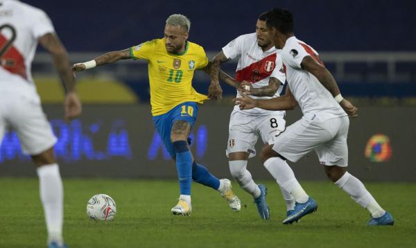 Com zaga reserva, Seleção completa nove jogos sem sofrer gol em casa e atinge novo recorde(Imagem:Reprodução)