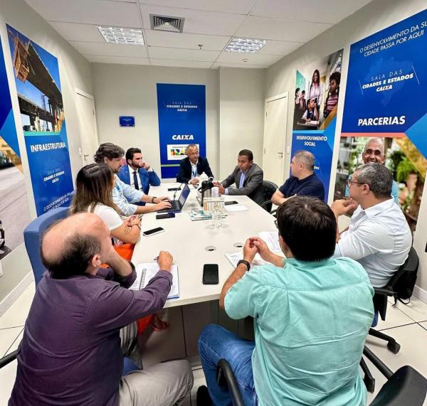  Deputado Francisco Costa cobra agilidade na libera&ccedil;&atilde;o de obra para o Hospital Regional Tib&eacute;rio Nunes.(Imagem:Reprodu&ccedil;&atilde;o/Instagram)