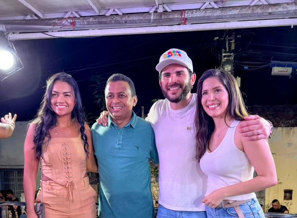 Vereadora Mylana Vilarinho, o esposo e deputado federal Dr. Francisco Costa; deputado estadual Dr. Marcus Vinícius e a esposa e advogada Michelle Melo.(Imagem:Reprodução/Instagram)