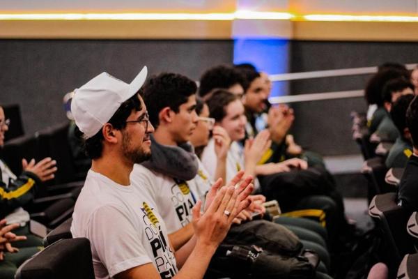 Do Piauí Para o Mundo: Estudantes da rede estadual retornam ao Brasil após intercâmbio de 30 dias na China e nos Estados Unidos(Imagem: Ascom Seduc)