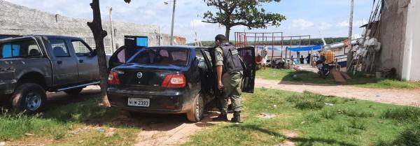 Com eles foram encontrados armas de fogo, balança de precisão, papel alumínio, drogas prontas para a comercialização e uma pequena plantação de maconha.  Ainda segundo a Polícia Ci(Imagem:Reprodução)